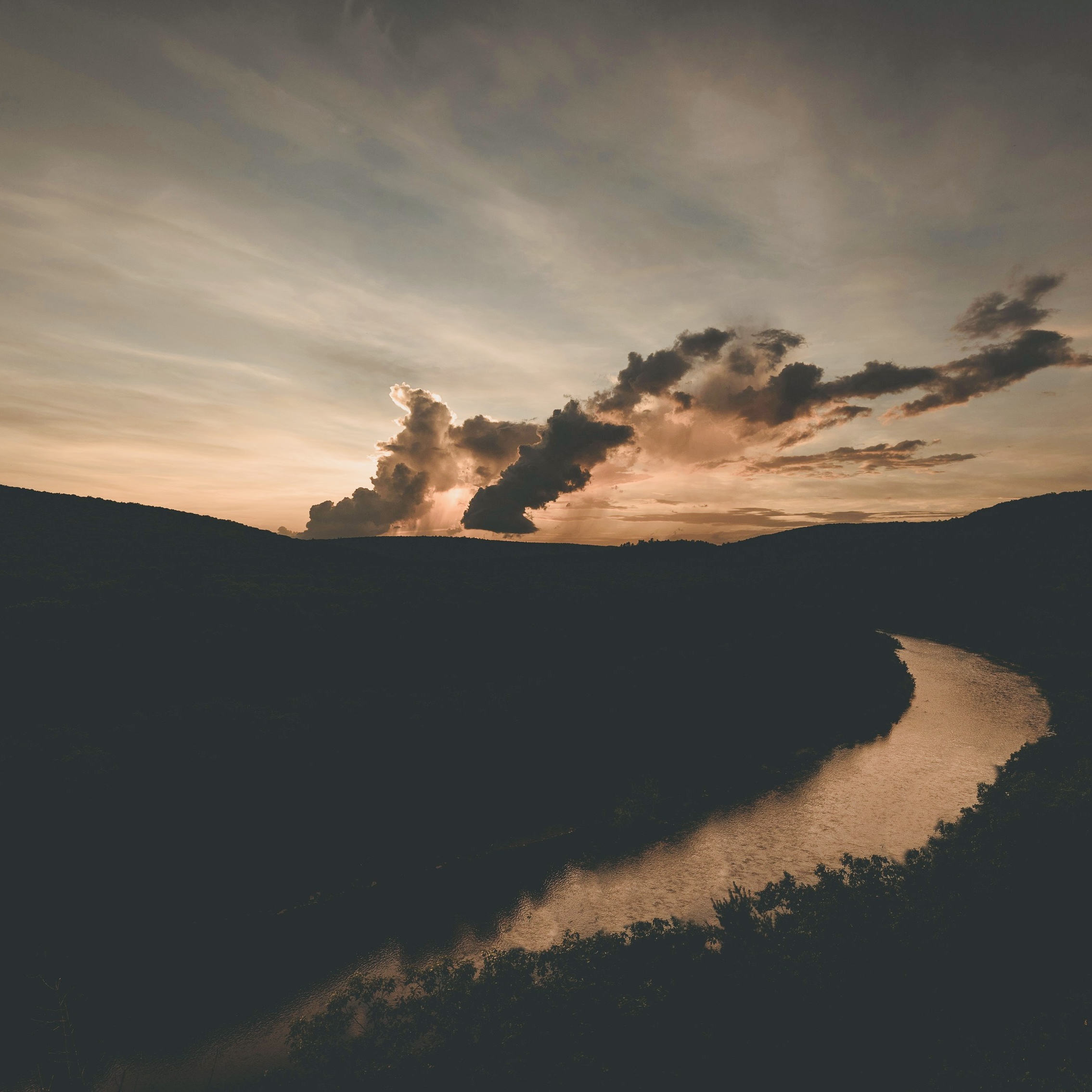 Sepia tone Delaware river arial shot.
